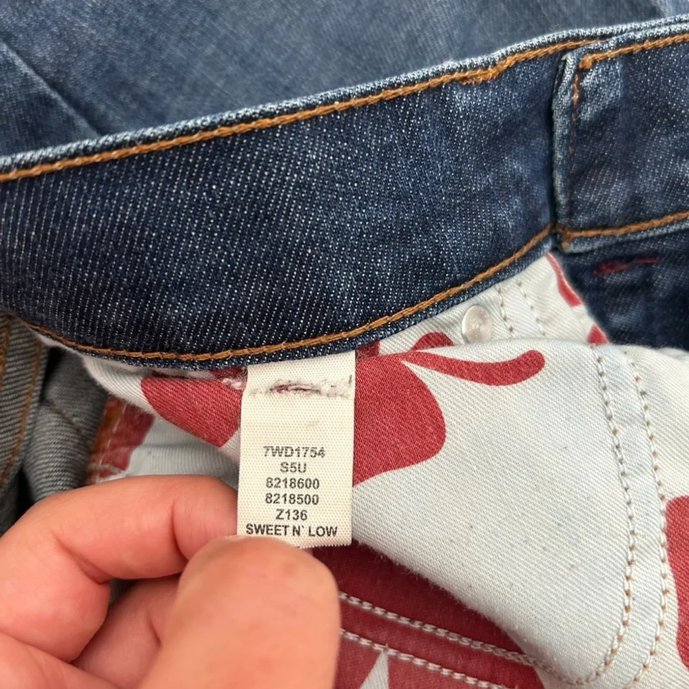 Lucky Brand Y2K Sweet ‘N’ Low Medium Wash Bootcut Denim Jeans Size 8/29 Regular